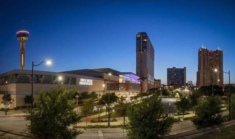 08242021_PanoramaHenryB.GonzalezConventionCenter (2)