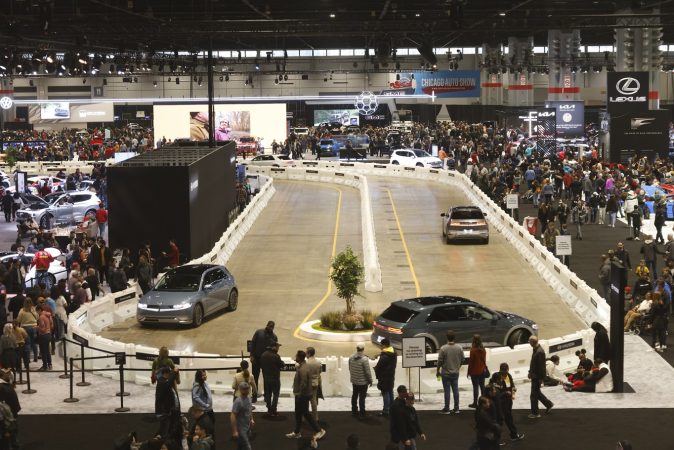 photo of the Chicago Auto Show floor with an indoor test drive track in McCormick Place