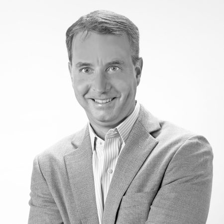McKinnon_Daniel headshot