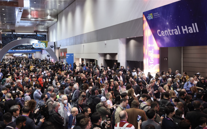 entrance to the Central Hall at CES, crowded with people